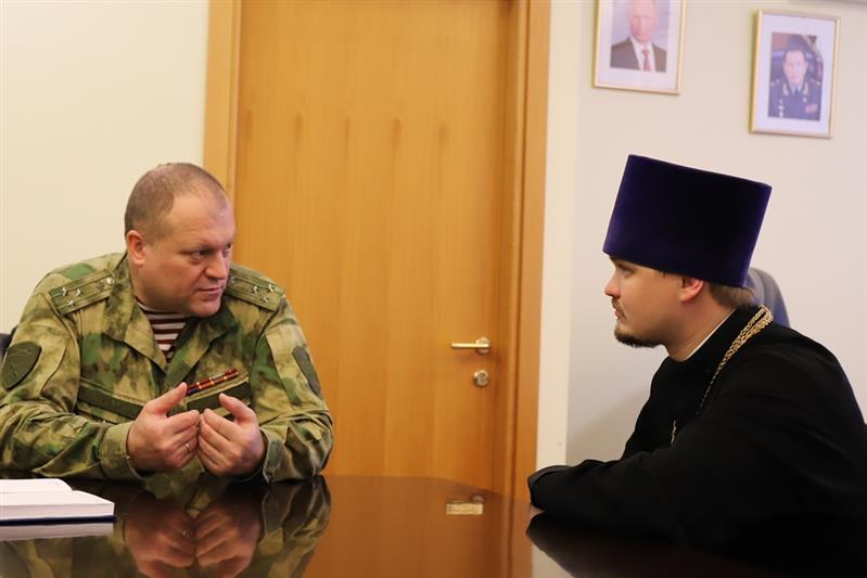 Представители Ханты-Мансийской Епархии поблагодарили территориальное управление Росгвардии за взаимодействие