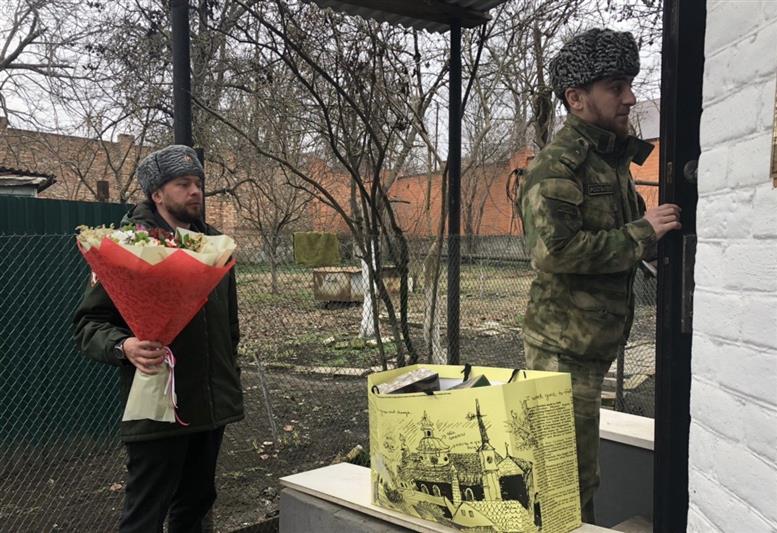 В Чеченской Республике росгвардейцы побывали в гостях у ветеранов Великой Отечественной войны