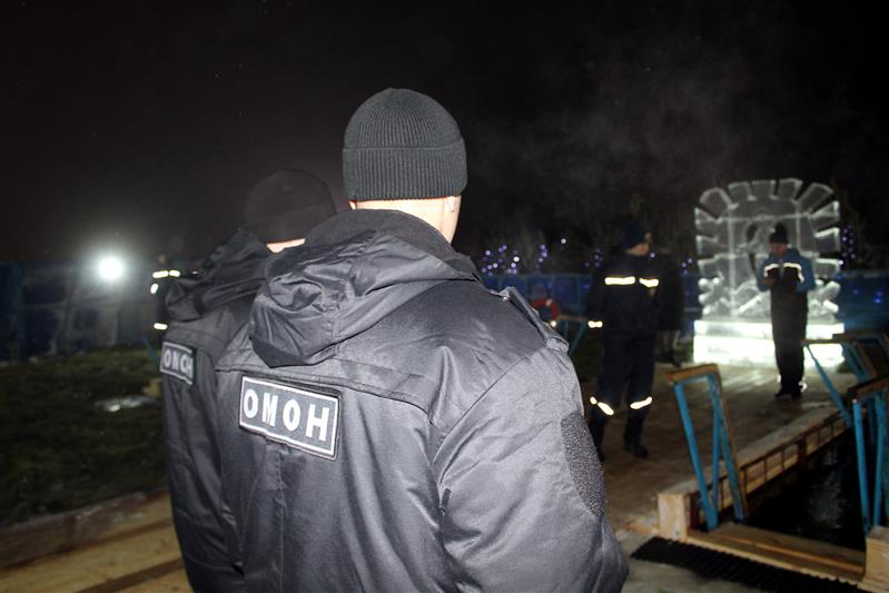 Росгвардейцы Приволжского округа обеспечили правопорядок во время празднования Крещения Господня