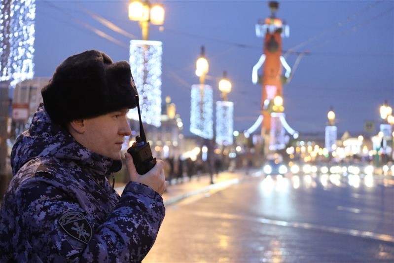 Росгвардейцы Северо-Западного округа обеспечили общественную безопасность в Рождество
