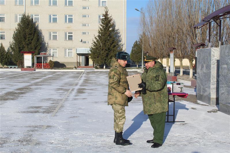 Военнослужащие инженерно-саперного полка Северо-Кавказского округа Росгвардии отметили свой профессиональный праздник