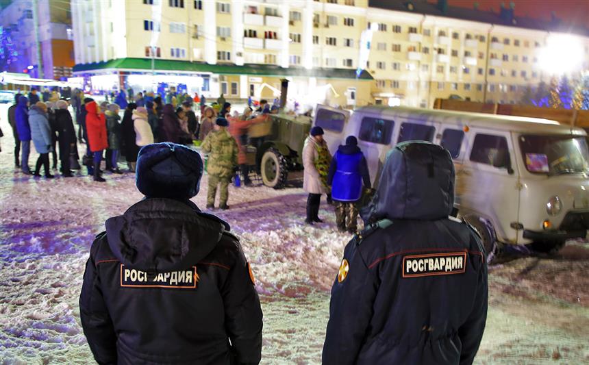 В Мордовии росгвардейцы приняли участие в обеспечении безопасности новогодних торжеств