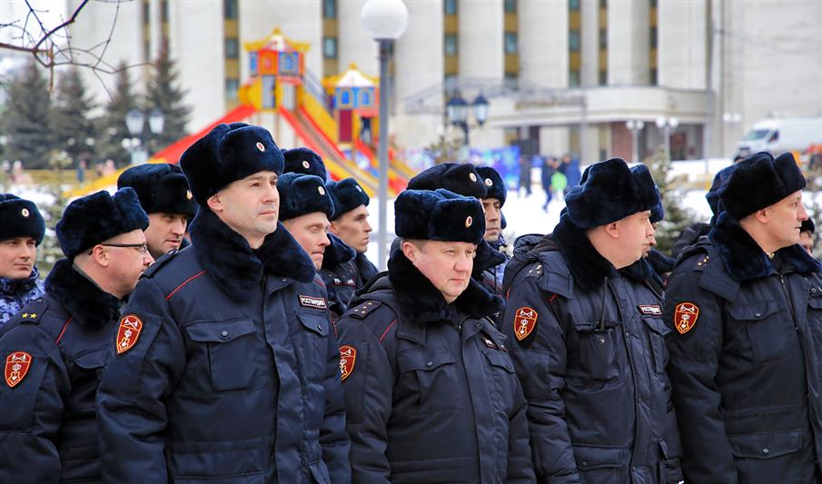 В Мордовии росгвардейцы приняли участие в обеспечении безопасности новогодних торжеств