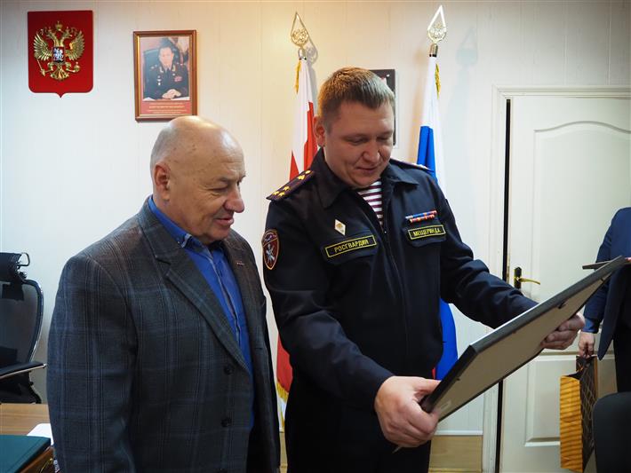 Начальник Управления Росгвардии по Белгородской области провел рабочую встречу с руководителями ведущих региональных СМИ 