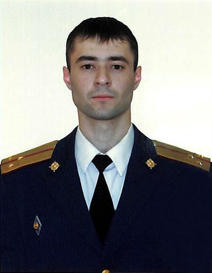 Офицер снежинского полка Уральского округа Росгвардии  спас женщину и ребенка из задымленного подъезда