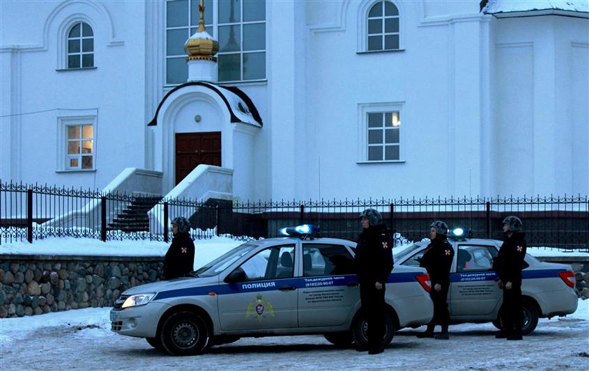 Росгвардейцы Северо-Западного округа обеспечили общественную безопасность в Рождество