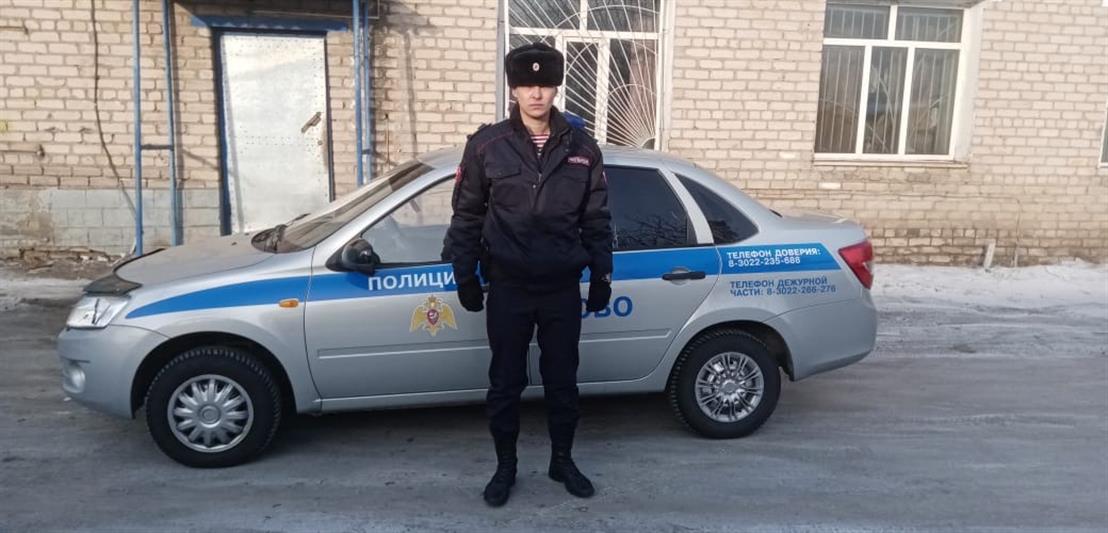 В Забайкалье сотрудники Росгвардии спасли из пожара труженика тыла Великой Отечественной войны