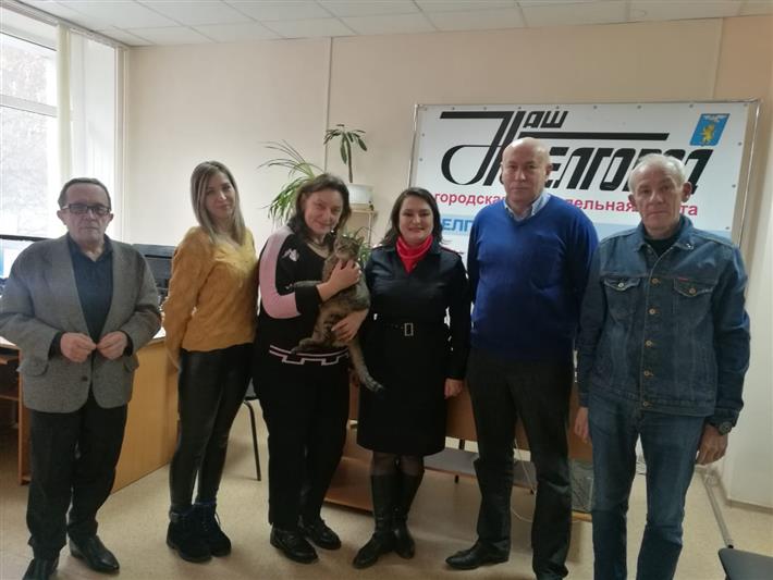 Белгородские росгвардейцы поздравили журналистов региона с Днем российской печати