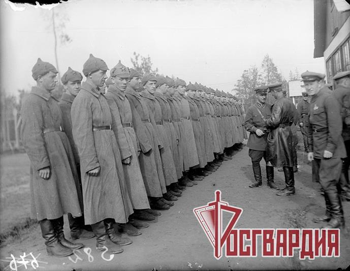 РОСГВАРДИЯ ВПЕРВЫЕ ПУБЛИКУЕТ УНИКАЛЬНЫЕ  100-ЛЕТНИЕ ФОТОГРАФИИ О ВОЕННОСЛУЖАЩИХ ДИВИЗИИ ИМ.Ф.Э.ДЗЕРЖИНСКОГО