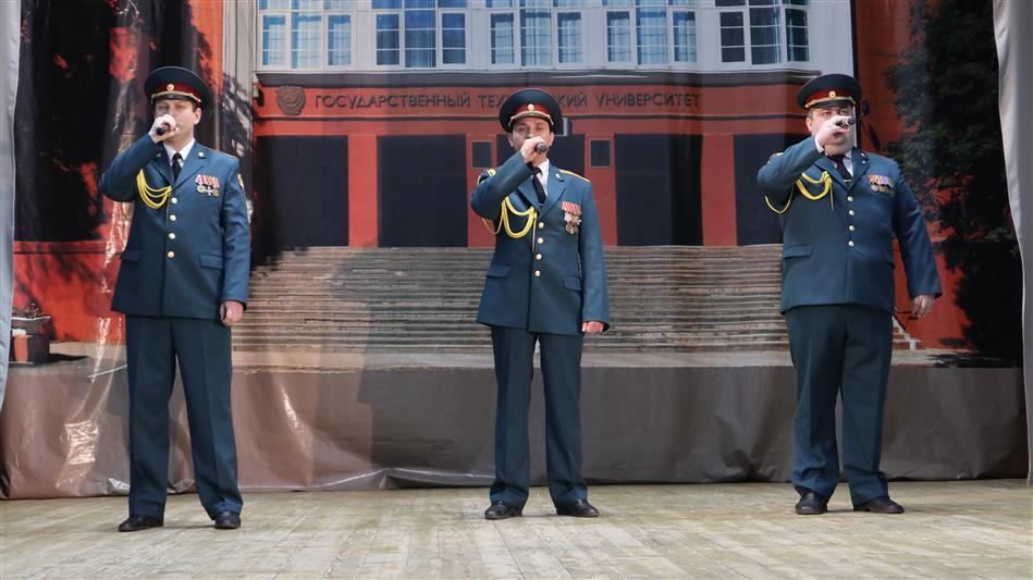 В столице Приволжья завершилась военно-патриотическая акция «Служу России! Служу Росгвардии!» (фото, видео)