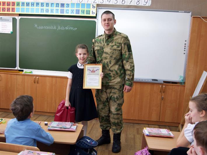 В Хакасии росгвардейцы провели конкурс детского рисунка, посвященный героям Великой Отечественной войны 
