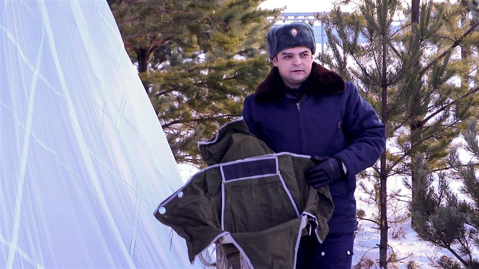 С лётным составом авиационной эскадрильи Уральского округа Росгвардии проведена комплексная тренировка по выживанию 
