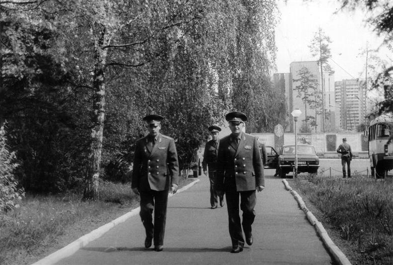 Директор Росгвардии генерал армии Виктор Золотов выразил соболезнования в связи со смертью генерал-полковника Василия Саввина
