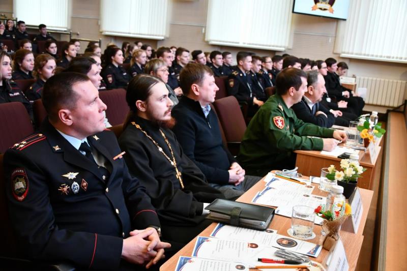 Представитель Росгвардии вошел в состав жюри турнира по интеллектуальным играм, посвященным празднованию 75-летия Победы в Великой Отечественной войне 