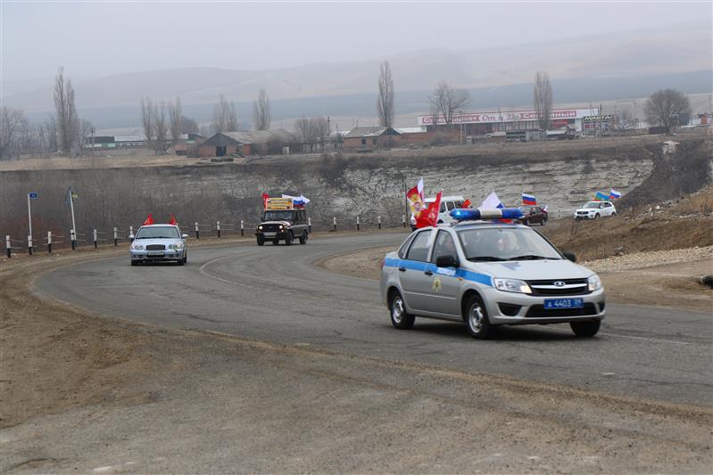 В Карачаево-Черкесии Росгвардия присоединилась к автопробегу в честь 75-летия Победы