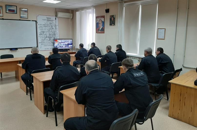 В Управлении Росгвардии по Карачаево-Черкеской Республике прошло тематическое занятие, посвященное Сталинградской битве