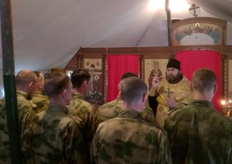 В День защитника Отечества в Объединенной группировке войск (сил) на Северном Кавказе прошло богослужение