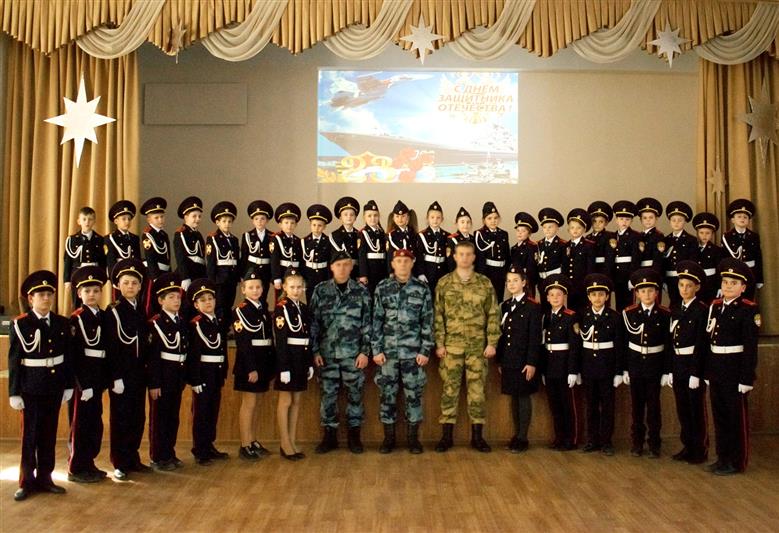 Военнослужащие и сотрудники Южного округа Росгвардии присоединились к всероссийской акции «Неделя мужества»