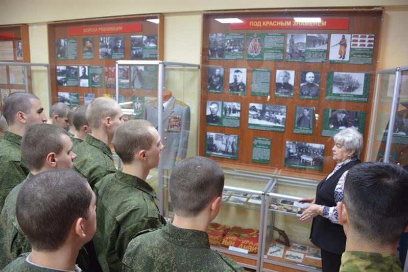 В Уральском округе Росгвардии проходят мероприятия, приуроченные к 100-летию Героя Советского Союза полковника в отставке Алексея Волошина