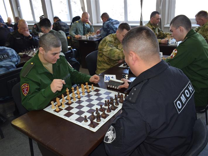 В Иркутске состоялся чемпионат Сибирского округа Росгвардии по шахматам (видео)