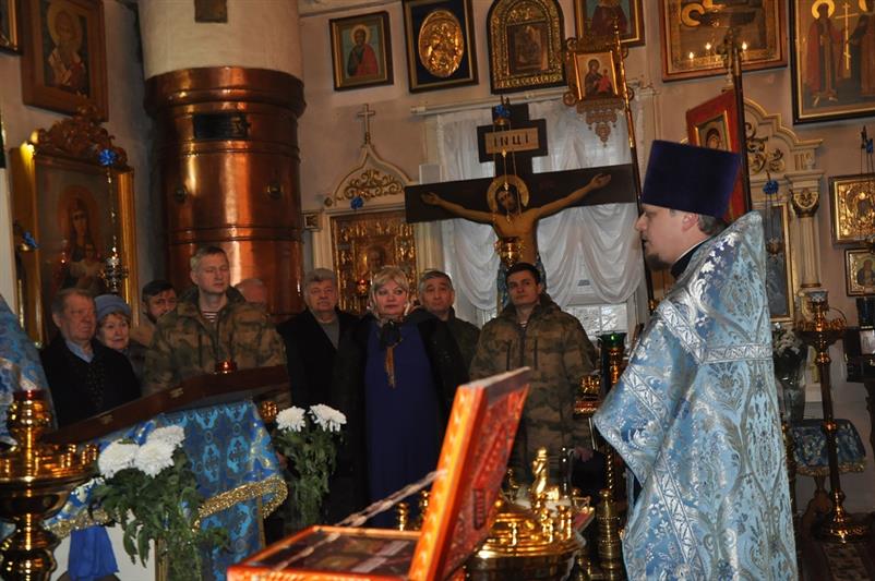 Военнослужащие и сотрудники Центрального округа Росгвардии приняли участие в ежегодной встрече духовенства и представителей силовых структур