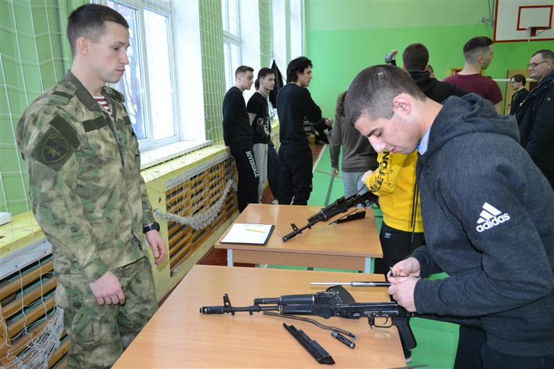 Росгвардейцы Северо-Западного округа продолжают участвовать в мероприятиях ко Дню защитника Отечества