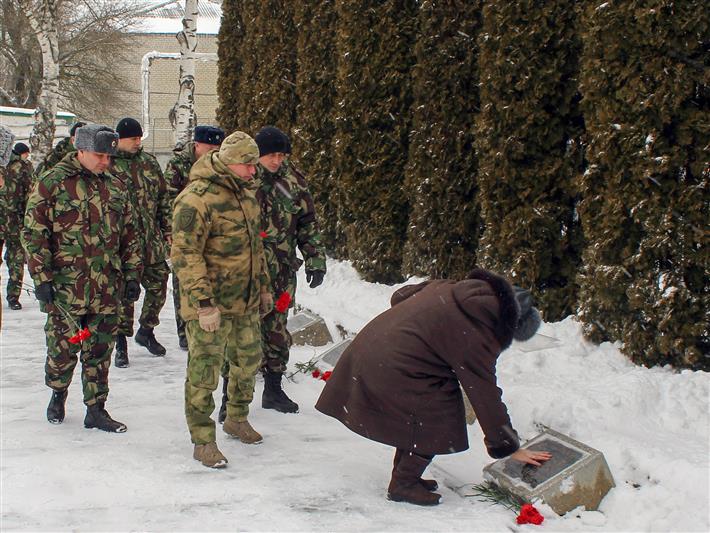 Ставропольские росгвардейцы  почтили память боевых товарищей, погибших при исполнении воинского долга