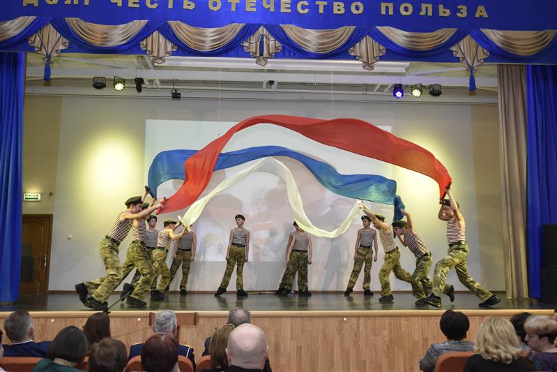 В МОСКОВСКОМ ПРЕЗИДЕНТСКОМ КАДЕТСКОМ УЧИЛИЩЕ ИМЕНИ М.А. ШОЛОХОВА ВОЙСК НАЦИОНАЛЬНОЙ ГВАРДИИ РОССИЙСКОЙ ФЕДЕРАЦИИ ПРОШЛО ТОРЖЕСТВЕННОЕ СОБРАНИЕ, ПОСВЯЩЁННОЕ ДНЮ ЗАЩИТНИКА ОТЕЧЕСТВА