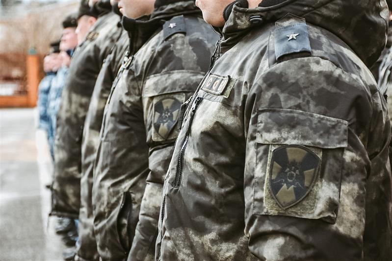 Росгвардейцев, выполнивших служебно-боевые задачи в северо-кавказском регионе, торжественно встретили в Майкопе