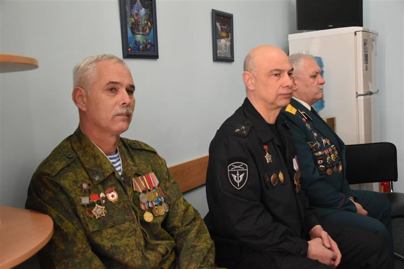 Росгвардеец рассказал представителям телевидения Адыгеи о своем участии в Афганской войне 