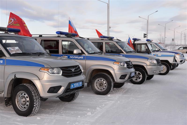 На Ямале росгвардейцы дали старт ведомственному автопробегу «Вахта Памяти. Сыны Великой Победы» (фото, видео)