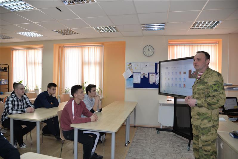 На Ямале росгвардейцы дали старт ведомственному автопробегу «Вахта Памяти. Сыны Великой Победы» (фото, видео)