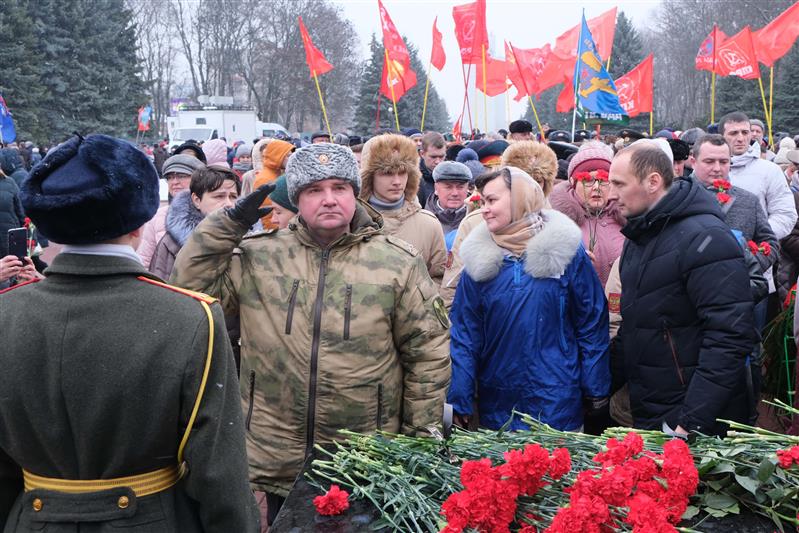 Личный состав Центрального округа Росгвардии принял участие в праздничных мероприятиях, посвященных Дню защитника Отечества