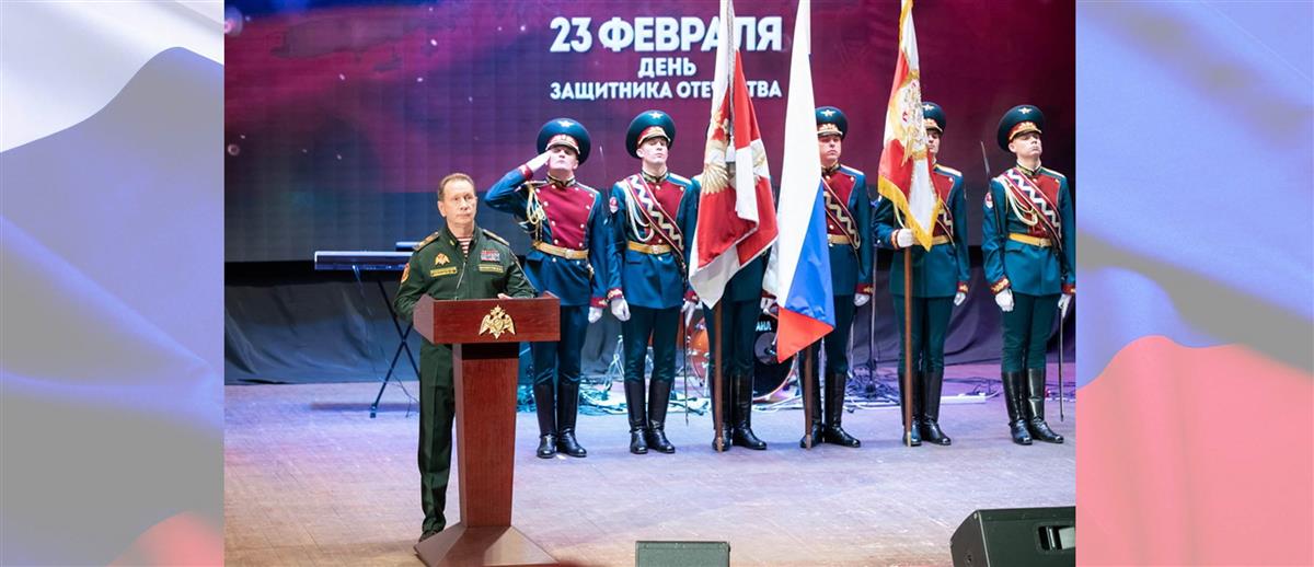 Директор Росгвардии генерал армии Виктор Золотов поздравил ветеранов и личный состав ведомства с Днем защитника Отечества
