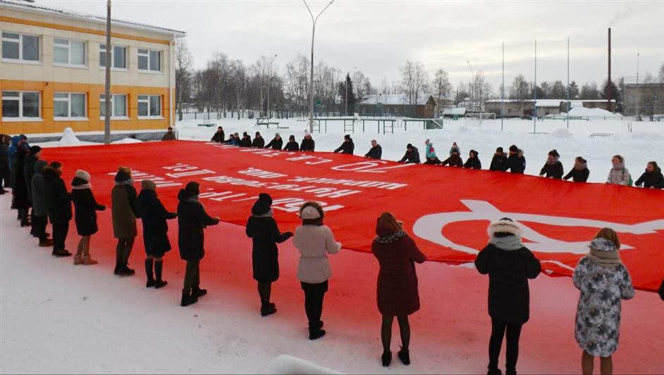 Военнослужащие Росгвардии провели тематические мероприятия для детей из северных районов Архангельской области 