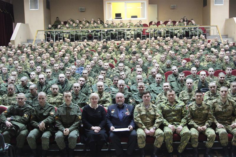 Военнослужащие ЦУС Росгвардии встретились с писателем Валерием Киселёвым