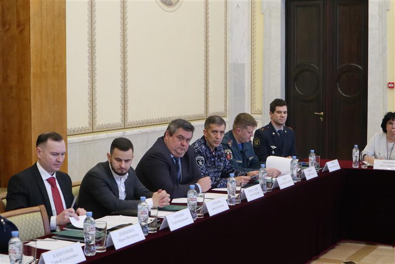Офицеры Росгвардии приняли участие в заседании межведомственной рабочей группы по вопросам развития общественных связей и взаимодействию со СМИ
