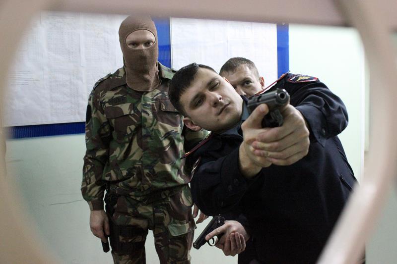 Специалисты по организации профподготовки Росгвардии поделились опытом с коллегами из МВД в Саратове