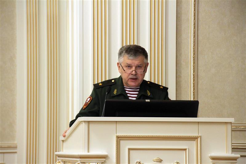 На военном совете в Сибирском округе ВНГ РФ обсудили вопросы укрепления и поддержания воинской, служебной дисциплины и правопорядка 