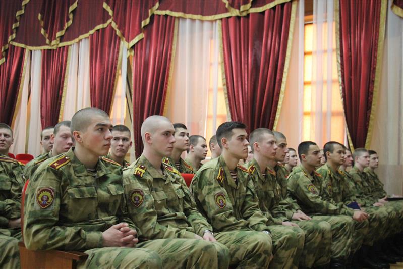 Курсанты Саратовского военного института завершили стажировку  в грозненском соединении Росгвардии