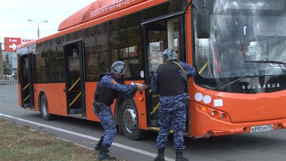 В Волгограде благодаря тревожной кнопке Росгвардии пресечено правонарушение на общественном транспорте