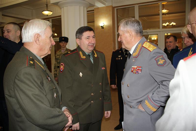 В Саратовском военном институте Росгвардии состоялось городское мероприятие, посвящённое Дню защитника Отечества