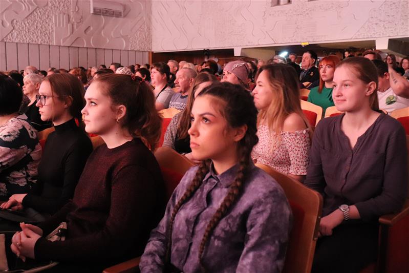 Курсанты Росгвардии провели масштабное тематическое мероприятие в Искитиме (фото)