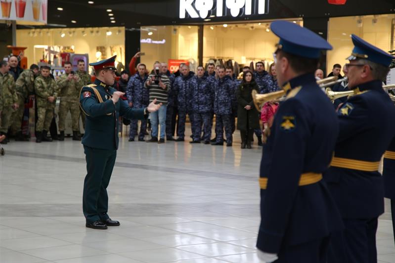 В Челябинске состоялось творческое состязание оркестров Росгвардии и Минобороны (видео)