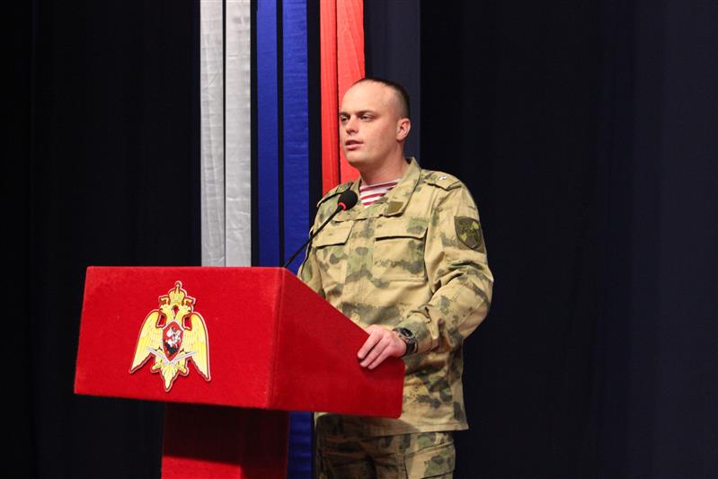 Военнослужащие грозненского соединения Росгвардии почтили память защитников Сталинграда