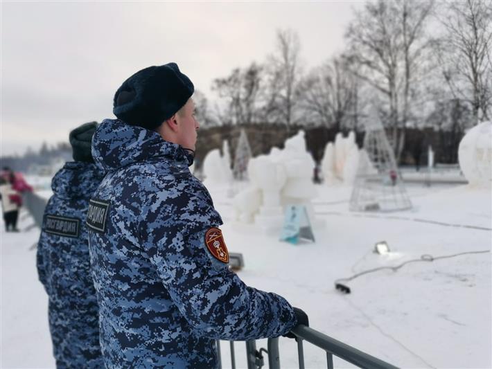 Росгвардейцы обеспечили правопорядок при проведении Лыжни России и «Гипербореи-2020»