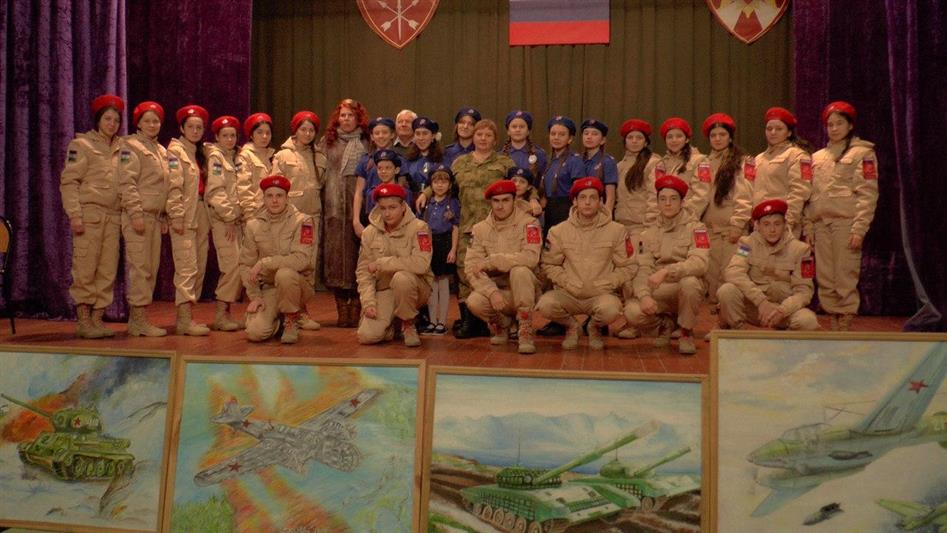 Школьники Кабардино-Балкарии посетили воинскую часть Росгвардии в преддверии Дня защитника Отечества