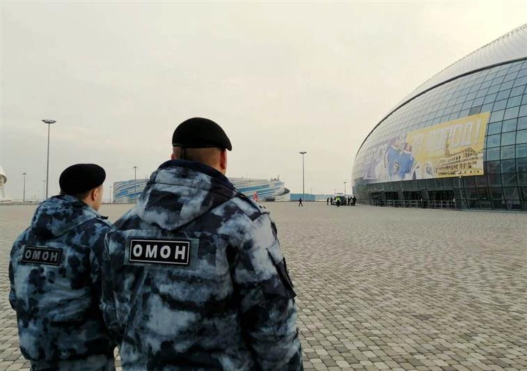 В Сочи росгвардейцы обеспечили правопорядок в период проведения хоккейного матча