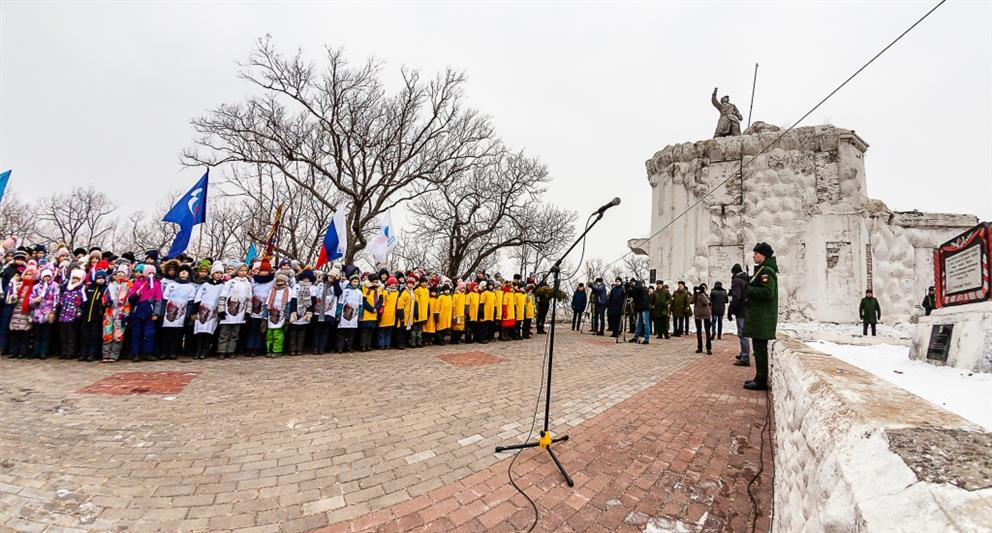 Росгвардейцы Хабаровска и Биробиджана  почтили память погибших в Волочаевской битве на сопке Июнь-Корань