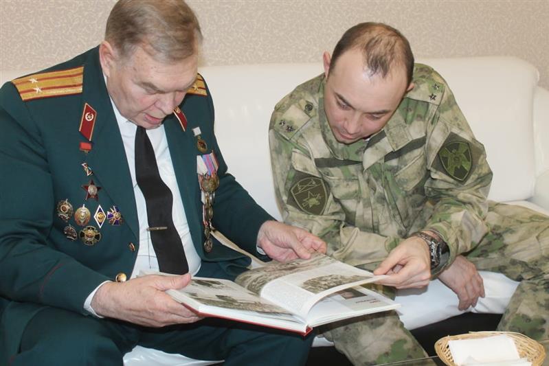 В казанском отряде спецназа Росгвардии почтили память погибших воинов-интернационалистов